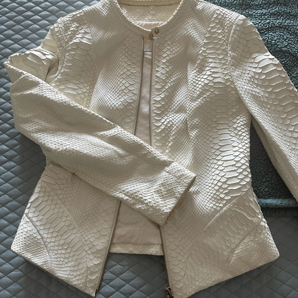 Pinto 100 % Python Cream Jacket Size Small - image 1